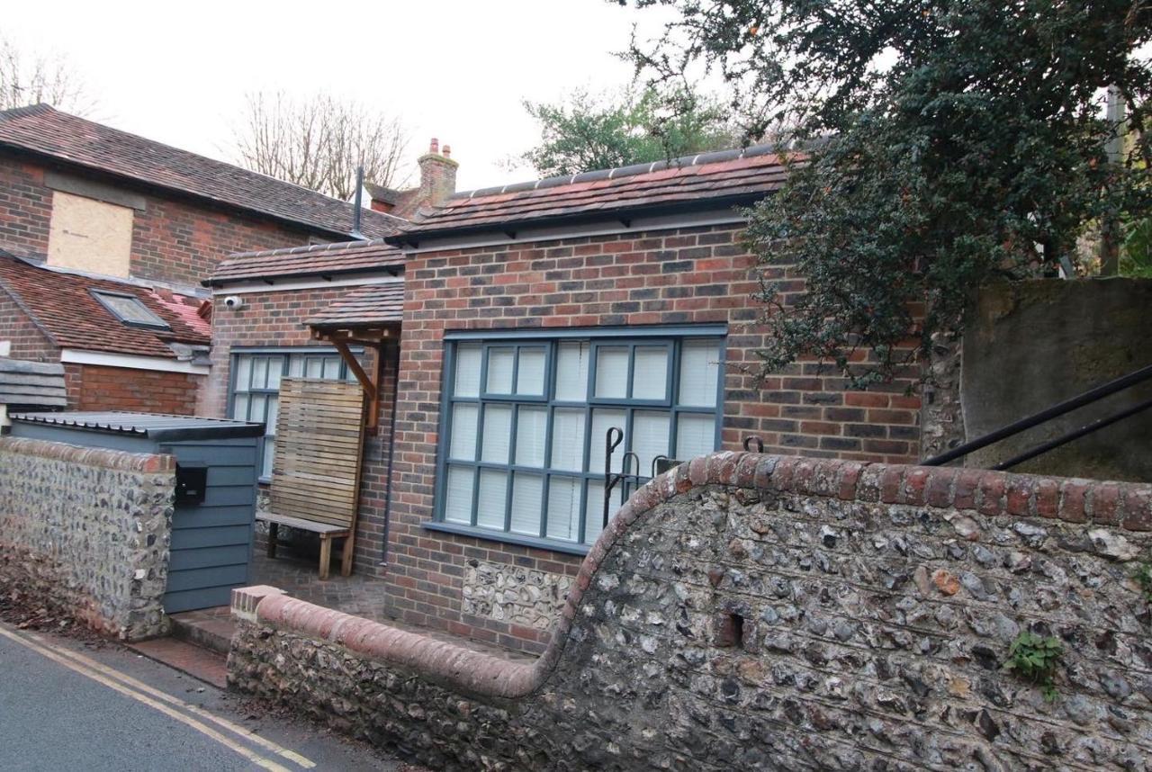 Alfriston Lodge By Air Premier Esterno foto